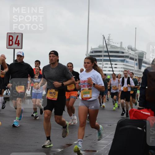 13.09.2026 - Kiel Lauf Andreas Tolksdorf http://msf.ph/oto/10401239 13.09.2026 10:59:20 Kiellinie 10, 9836, 52, 4, 7780, 8872, 4991, 7804 meine-sportfotos.de
