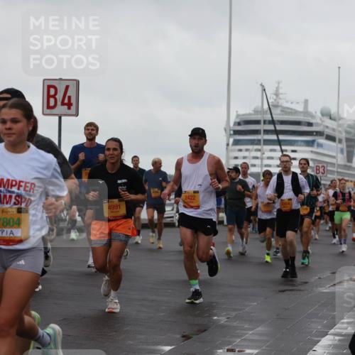 13.09.2026 - Kiel Lauf Andreas Tolksdorf http://msf.ph/oto/10401250 13.09.2026 10:59:21 Kiellinie 4, 9, 39, 7804, 4991, 2422, 3, 11922 meine-sportfotos.de