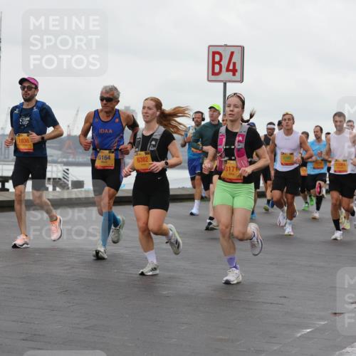 13.09.2026 - Kiel Lauf Andreas Tolksdorf http://msf.ph/oto/10401326 13.09.2026 10:59:27 Kiellinie 1938, 5164, 4, 6382, 3171, 8569, 11081, 11011 meine-sportfotos.de