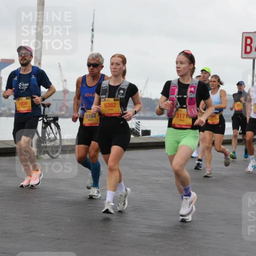 13.09.2026 - Kiel Lauf Andreas Tolksdorf http://msf.ph/oto/10401345 13.09.2026 10:59:28 Kiellinie 1938, 5164, 1, 39, 6382, 39, 3171, 4, 11081 meine-sportfotos.de