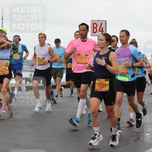 13.09.2026 - Kiel Lauf Andreas Tolksdorf http://msf.ph/oto/10401351 13.09.2026 10:59:30 Kiellinie 8569, 3636, 97, 1, 38, 4, 11011, 1, 38, 1191, 692 meine-sportfotos.de