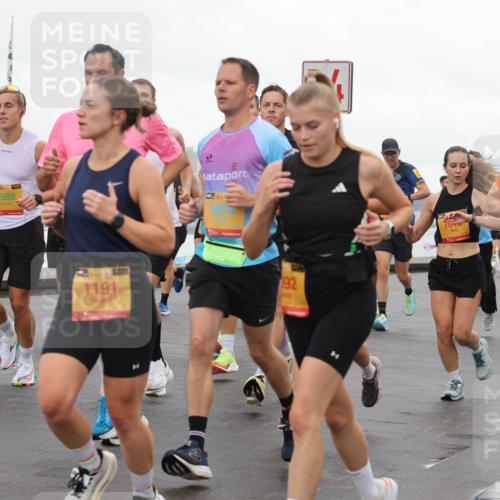 13.09.2026 - Kiel Lauf Andreas Tolksdorf http://msf.ph/oto/10401367 13.09.2026 10:59:30 Kiellinie 8569, 1191, 92, 1, 39, 2516 meine-sportfotos.de