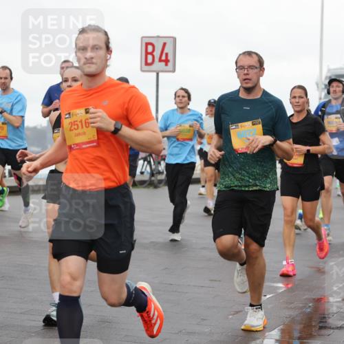 13.09.2026 - Kiel Lauf Andreas Tolksdorf http://msf.ph/oto/10401386 13.09.2026 10:59:32 Kiellinie 9839, 270, 38, 2516, 4, 9688, 3638 meine-sportfotos.de