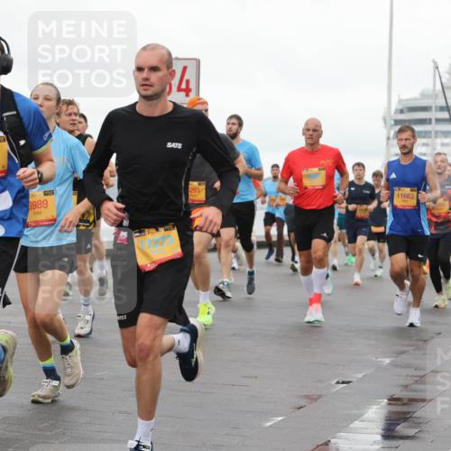 13.09.2026 - Kiel Lauf Andreas Tolksdorf http://msf.ph/oto/10401422 13.09.2026 10:59:34 Kiellinie 38, 9688, 38, 3989, 34, 291, 11663 meine-sportfotos.de