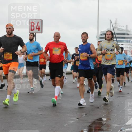 13.09.2026 - Kiel Lauf Andreas Tolksdorf http://msf.ph/oto/10401443 13.09.2026 10:59:35 Kiellinie 8291, 4, 116, 406, 7424 meine-sportfotos.de