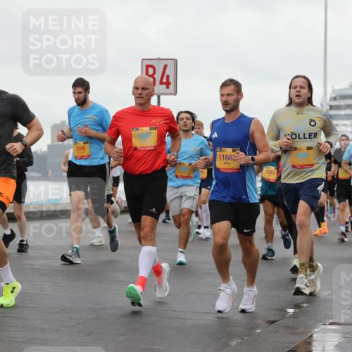 13.09.2026 - Kiel Lauf Andreas Tolksdorf http://msf.ph/oto/10401454 13.09.2026 10:59:36 Kiellinie 38, 8291, 3586, 34, 391, 11663, 1583, 839 meine-sportfotos.de