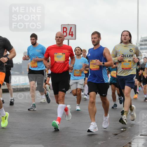 13.09.2026 - Kiel Lauf Andreas Tolksdorf http://msf.ph/oto/10401455 13.09.2026 10:59:36 Kiellinie 38, 8291, 3586, 4, 39, 1166, 1583, 39, 4304, 839 meine-sportfotos.de
