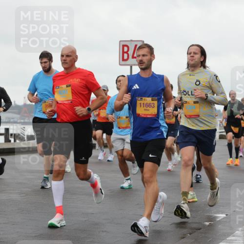 13.09.2026 - Kiel Lauf Andreas Tolksdorf http://msf.ph/oto/10401465 13.09.2026 10:59:36 Kiellinie 01, 358, 39, 4281, 1113, 38, 11663, 39, 4304, 839 meine-sportfotos.de