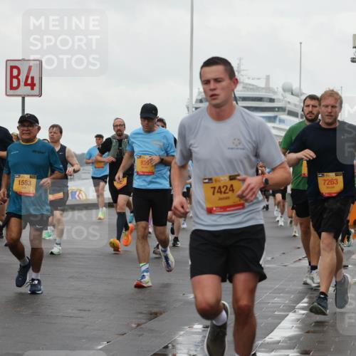 13.09.2026 - Kiel Lauf Andreas Tolksdorf http://msf.ph/oto/10401488 13.09.2026 10:59:38 Kiellinie 4, 6915, 1583, 839, 1939, 7424, 39, 7263, 9631 meine-sportfotos.de