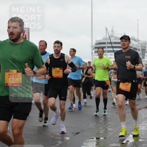 13.09.2026 - Kiel Lauf Andreas Tolksdorf http://msf.ph/oto/10401518 13.09.2026 10:59:40 Kiellinie 3451, 395, 38, 3721, 1, 39, 166, 9631, 104 meine-sportfotos.de