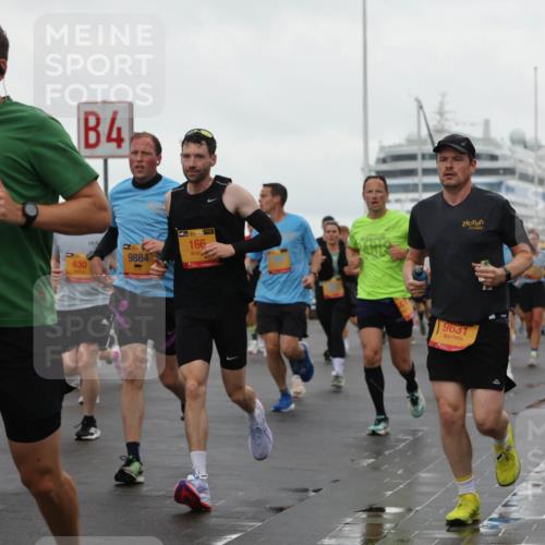 13.09.2026 - Kiel Lauf Andreas Tolksdorf http://msf.ph/oto/10401524 13.09.2026 10:59:40 Kiellinie 3451, 4, 38, 3721, 630, 9884, 11, 166, 9631, 10416 meine-sportfotos.de