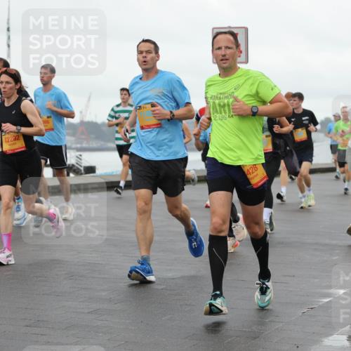13.09.2026 - Kiel Lauf Andreas Tolksdorf http://msf.ph/oto/10401548 13.09.2026 10:59:42 Kiellinie 12292, 39, 12, 195, 428, 11452 meine-sportfotos.de