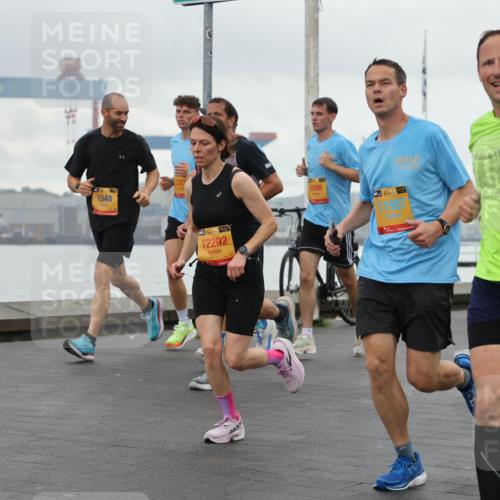 13.09.2026 - Kiel Lauf Andreas Tolksdorf http://msf.ph/oto/10401567 13.09.2026 10:59:43 Kiellinie 38, 324, 1548, 38, 12292, 6366, 11957, 2, 195, 38, 1663, 428 meine-sportfotos.de