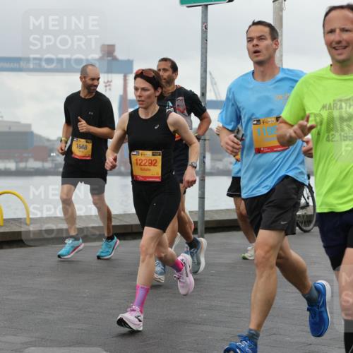 13.09.2026 - Kiel Lauf Andreas Tolksdorf http://msf.ph/oto/10401573 13.09.2026 10:59:43 Kiellinie 34, 1548, 4, 38, 12292, 4, 38, 1195, 42, 195, 8428, 38, 1663 meine-sportfotos.de