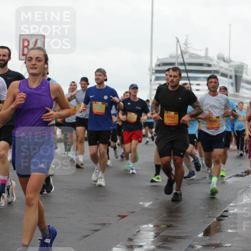 13.09.2026 - Kiel Lauf Andreas Tolksdorf http://msf.ph/oto/10401639 13.09.2026 10:59:59 Kiellinie 3654, 38, 3654, 66, 6907, 7680, 552 meine-sportfotos.de