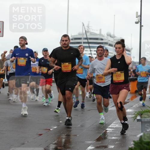 13.09.2026 - Kiel Lauf Andreas Tolksdorf http://msf.ph/oto/10401649 13.09.2026 10:59:59 Kiellinie 3396, 4, 338, 6907, 217, 7680, 1, 39, 552 meine-sportfotos.de