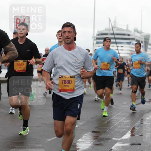 13.09.2026 - Kiel Lauf Andreas Tolksdorf http://msf.ph/oto/10401667 13.09.2026 11:00:01 Kiellinie 07, 1, 39, 2602, 5550, 38, 7680 meine-sportfotos.de