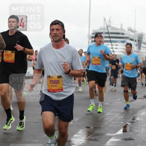 13.09.2026 - Kiel Lauf Andreas Tolksdorf http://msf.ph/oto/10401669 13.09.2026 11:00:01 Kiellinie 07, 4, 2602, 5550, 38, 7680 meine-sportfotos.de
