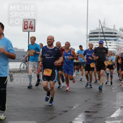 13.09.2026 - Kiel Lauf Andreas Tolksdorf http://msf.ph/oto/10401752 13.09.2026 11:00:07 Kiellinie 5109, 4, 4, 38, 9507, 3763, 10219, 3, 6095 meine-sportfotos.de