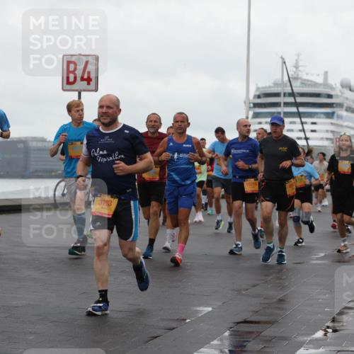 13.09.2026 - Kiel Lauf Andreas Tolksdorf http://msf.ph/oto/10401759 13.09.2026 11:00:07 Kiellinie 4, 1, 38, 3763, 10219, 6095 meine-sportfotos.de