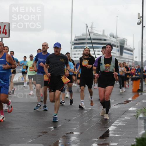 13.09.2026 - Kiel Lauf Andreas Tolksdorf http://msf.ph/oto/10401788 13.09.2026 11:00:08 Kiellinie 4, 10, 39, 6095 meine-sportfotos.de
