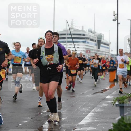 13.09.2026 - Kiel Lauf Andreas Tolksdorf http://msf.ph/oto/10401806 13.09.2026 11:00:10 Kiellinie 4947, 1759, 38, 6095, 3, 9113 meine-sportfotos.de