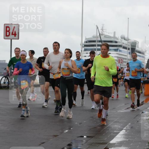 13.09.2026 - Kiel Lauf Andreas Tolksdorf http://msf.ph/oto/10401865 13.09.2026 11:00:14 Kiellinie 4, 3, 10266 meine-sportfotos.de
