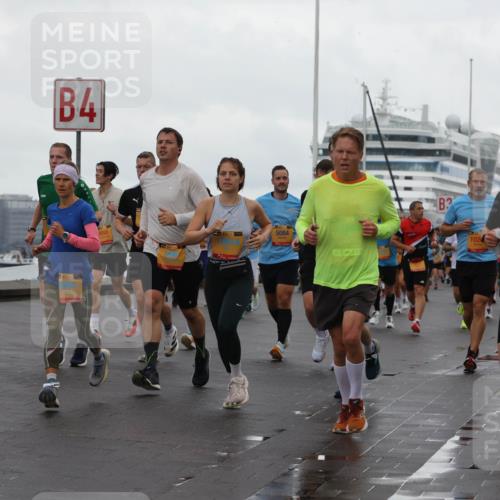 13.09.2026 - Kiel Lauf Andreas Tolksdorf http://msf.ph/oto/10401875 13.09.2026 11:00:15 Kiellinie 4, 8698, 5084, 102 meine-sportfotos.de