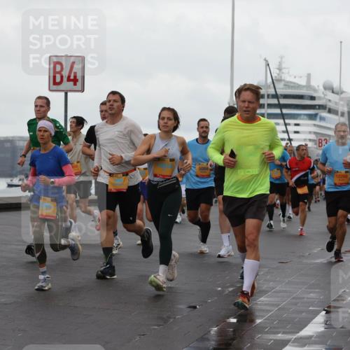 13.09.2026 - Kiel Lauf Andreas Tolksdorf http://msf.ph/oto/10401878 13.09.2026 11:00:15 Kiellinie 4, 5084, 3, 10266 meine-sportfotos.de