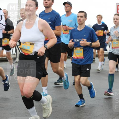 13.09.2026 - Kiel Lauf Andreas Tolksdorf http://msf.ph/oto/10401908 13.09.2026 11:00:32 Kiellinie 9492, 2636, 38, 10824, 4, 3894, 7506 meine-sportfotos.de