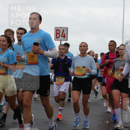 13.09.2026 - Kiel Lauf Andreas Tolksdorf http://msf.ph/oto/10401974 13.09.2026 11:00:37 Kiellinie 10978, 38, 739, 4, 7965, 39, 9597 meine-sportfotos.de