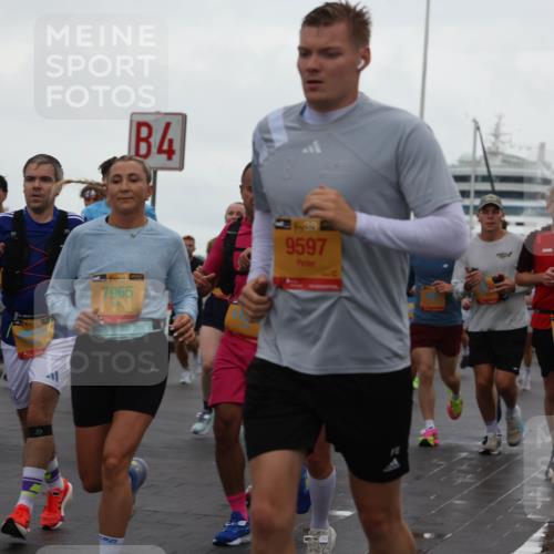 13.09.2026 - Kiel Lauf Andreas Tolksdorf http://msf.ph/oto/10401988 13.09.2026 11:00:37 Kiellinie 7965, 4, 9597, 2232, 39, 5708 meine-sportfotos.de