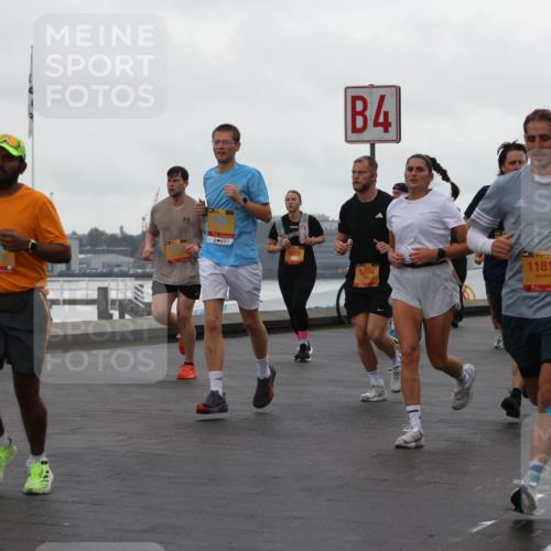 13.09.2026 - Kiel Lauf Andreas Tolksdorf http://msf.ph/oto/10402020 13.09.2026 11:00:43 Kiellinie 3, 4, 5494, 39, 11811 meine-sportfotos.de