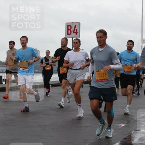 13.09.2026 - Kiel Lauf Andreas Tolksdorf http://msf.ph/oto/10402025 13.09.2026 11:00:44 Kiellinie 8278, 4, 11811, 2258, 1597 meine-sportfotos.de
