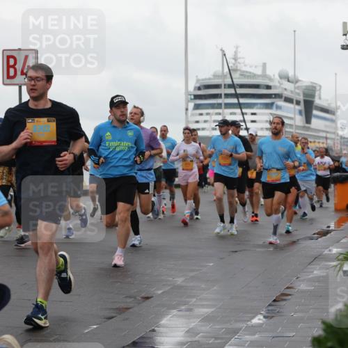 13.09.2026 - Kiel Lauf Andreas Tolksdorf http://msf.ph/oto/10402071 13.09.2026 11:00:46 Kiellinie 786, 3255 meine-sportfotos.de