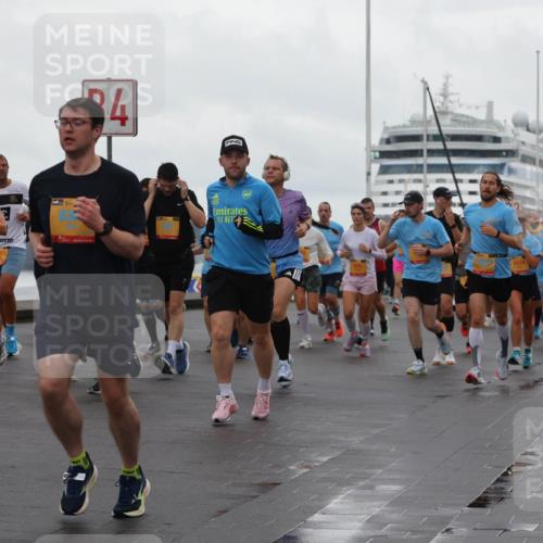 13.09.2026 - Kiel Lauf Andreas Tolksdorf http://msf.ph/oto/10402075 13.09.2026 11:00:46 Kiellinie 34, 5514 meine-sportfotos.de