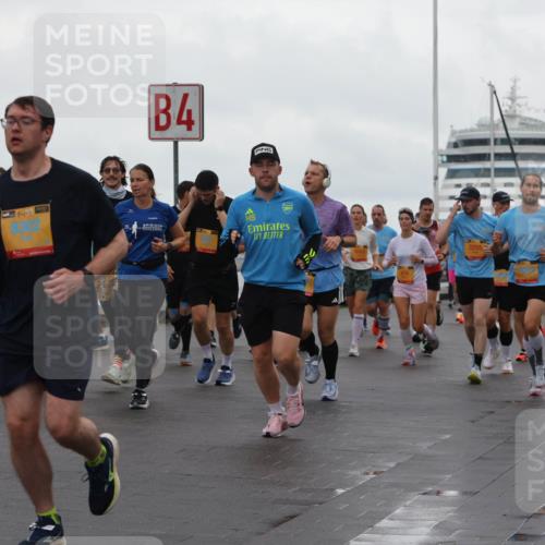 13.09.2026 - Kiel Lauf Andreas Tolksdorf http://msf.ph/oto/10402083 13.09.2026 11:00:47 Kiellinie 5743, 4, 5514, 176 meine-sportfotos.de