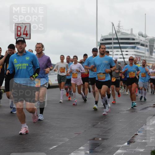 13.09.2026 - Kiel Lauf Andreas Tolksdorf http://msf.ph/oto/10402093 13.09.2026 11:00:47 Kiellinie 110, 4, 5514, 83 meine-sportfotos.de