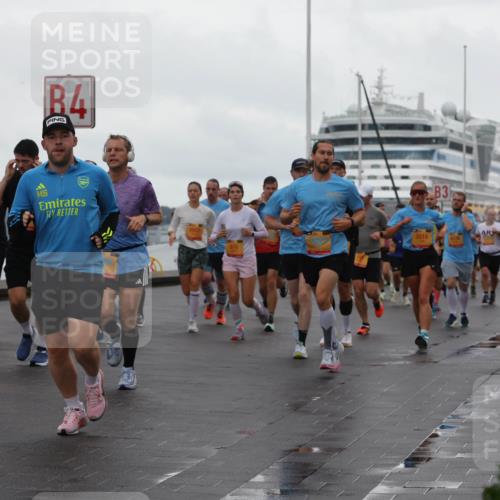 13.09.2026 - Kiel Lauf Andreas Tolksdorf http://msf.ph/oto/10402094 13.09.2026 11:00:48 Kiellinie 4, 110, 3, 5514, 4176 meine-sportfotos.de