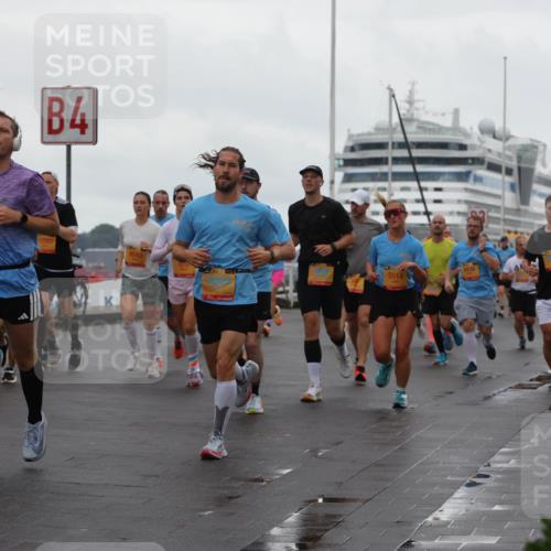 13.09.2026 - Kiel Lauf Andreas Tolksdorf http://msf.ph/oto/10402116 13.09.2026 11:00:48 Kiellinie 4, 12002, 9583, 39, 4176, 2318, 1410, 5514 meine-sportfotos.de