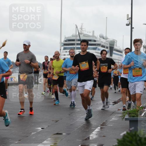 13.09.2026 - Kiel Lauf Andreas Tolksdorf http://msf.ph/oto/10402163 13.09.2026 11:00:51 Kiellinie 84, 11, 39, 5514, 8732, 2318, 1, 38, 1410 meine-sportfotos.de
