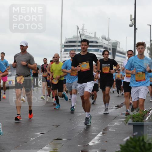 13.09.2026 - Kiel Lauf Andreas Tolksdorf http://msf.ph/oto/10402164 13.09.2026 11:00:51 Kiellinie 4, 1, 384, 5514, 4176, 8732, 1410 meine-sportfotos.de