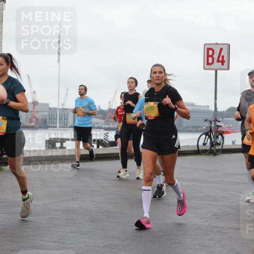 13.09.2026 - Kiel Lauf Andreas Tolksdorf http://msf.ph/oto/10402203 13.09.2026 11:01:01 Kiellinie 9733, 4, 10 meine-sportfotos.de