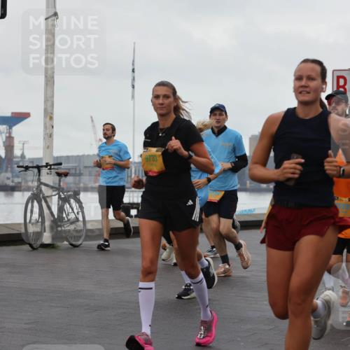 13.09.2026 - Kiel Lauf Andreas Tolksdorf http://msf.ph/oto/10402220 13.09.2026 11:01:02 Kiellinie 9733, 4, 39, 0791, 5051 meine-sportfotos.de