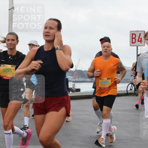 13.09.2026 - Kiel Lauf Andreas Tolksdorf http://msf.ph/oto/10402232 13.09.2026 11:01:03 Kiellinie 9733, 5, 39, 10791, 4 meine-sportfotos.de