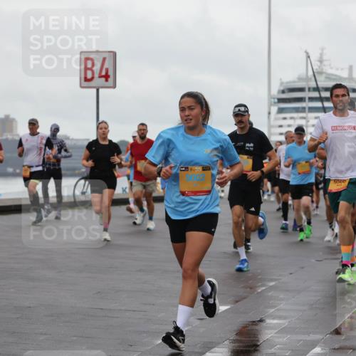 13.09.2026 - Kiel Lauf Andreas Tolksdorf http://msf.ph/oto/10402238 13.09.2026 11:01:06 Kiellinie 4, 38, 9002, 9556 meine-sportfotos.de