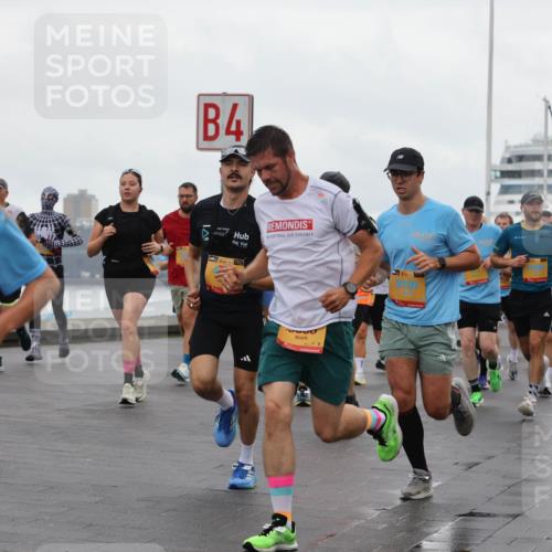 13.09.2026 - Kiel Lauf Andreas Tolksdorf http://msf.ph/oto/10402261 13.09.2026 11:01:08 Kiellinie 9002, 4, 38, 9100 meine-sportfotos.de