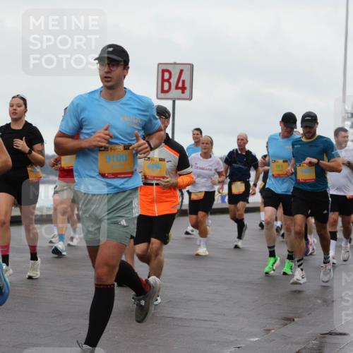 13.09.2026 - Kiel Lauf Andreas Tolksdorf http://msf.ph/oto/10402270 13.09.2026 11:01:09 Kiellinie 4, 38, 9100, 4, 39, 161, 14692, 2679, 6466 meine-sportfotos.de