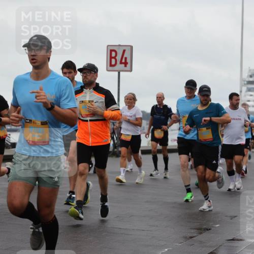 13.09.2026 - Kiel Lauf Andreas Tolksdorf http://msf.ph/oto/10402274 13.09.2026 11:01:09 Kiellinie 9100, 4, 3, 29, 692, 2679 meine-sportfotos.de