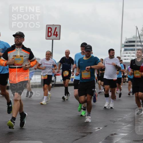 13.09.2026 - Kiel Lauf Andreas Tolksdorf http://msf.ph/oto/10402284 13.09.2026 11:01:09 Kiellinie 11033, 466, 2, 4, 2679 meine-sportfotos.de